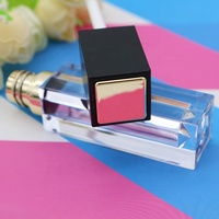 Tube de brillant à lèvres vide oem prix de gros emballage cosmétique personnalisé tube de brillant à lèvres liquide en plastique