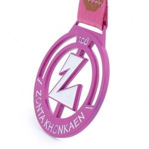 Medalla de aleación de zinc con cordón Diseñe su propio maratón deportivo de alta calidad - Product Image 1