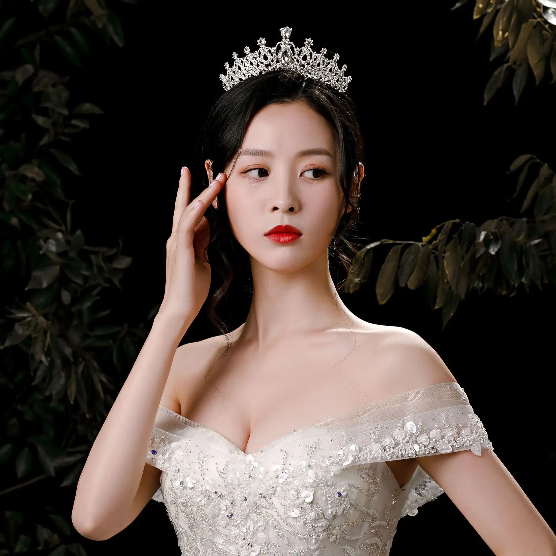 Châu Âu Hot Bán Wedding Dress headdress sinh nhật Headband Nữ Hoàng Bridal Phụ kiện tóc Đảng vương miện tóc Comb