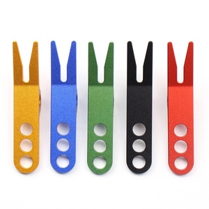 Marcador de pelota de golf personalizado, único, con grabado de logotipo en caja dorada, chapado en negro, Snapback, Blip, Etiqueta novedosa, Edge South, Gorras en blanco, Hong - Product Image 1