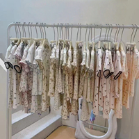 Ventes Directes d'Usine Stock de Vêtements Enfants Styles Mixtes Marque Filles Robe d'Été Décontractée Mixte Bale en Gros