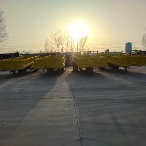 Remorque à 2/3 essieux pour clôture latérale, transport d'animaux |   Remorque à ridelles latérales 2/3 essieux pour le transport d'animaux - Product Image 6