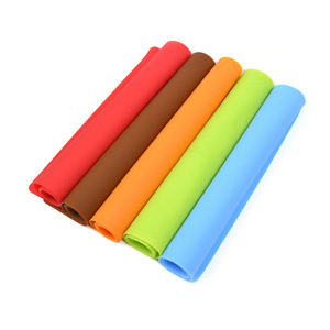Qualité en gros Durable 40*60cm rectangulaire Silicone écologique luxe résistant à la chaleur <span class=keywords><strong>Restaurant</strong></span> utiliser Table tapis et tampons - Product Image 2
