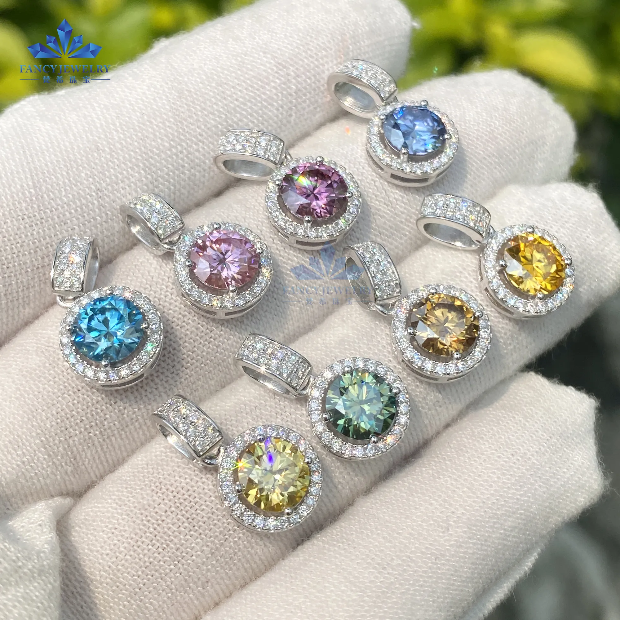 Fine Jewelries Silver 925 1.0 Carat 6.5MM Round Blue Green Pink Moissanite Halo Diamond Classic Vintage Gemstones Pendants