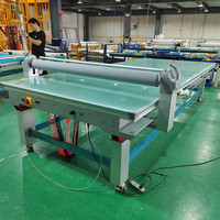 Machine à laminer à rouleaux à froid et à chaud multifonctionnelle Fayon automatique 1325 1530 1737 à table plate pour verre et vinyle