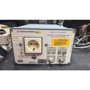 R&S Rohde And Schwarz ESH3-Z5 de segunda mano, Red V de dos líneas LISN 30MHz - Product Image 1