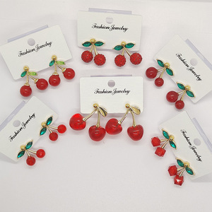 Vente chaude Rouge Cerise Mode Boucles D'oreilles Fête De Mariage Premium Cadeaux Mignon Fruit Cerise Boucles D'oreilles Charme Bijoux pour Femmes - Product Image 3