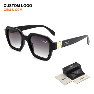 Luxury Modern Gold Decoration Ladies Sun Glasses UV400 Vintage <b>Square</b> Frames Gradient Lens Fashion <b>Sunglasses</b> for Women Men - Product Image 1