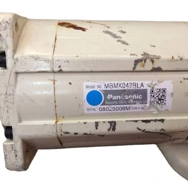 In Stock USED 100% TESTED MBMK042BLA AC SERVO MOTOR MBMK042BLA for PAN MBMK042BLA