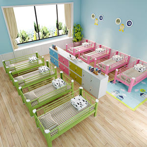 Dormitorios infantiles de jardín de infantes, camas infantiles de dos pisos de metal coloreado, litera de acero, cama infantil con barandilla para niños - Product Image 6