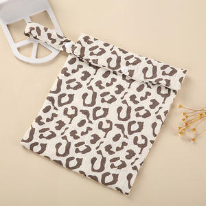 Tas Popok Bayi Custom, Kantong Organizer, Tas Makeup Travel, Penyimpanan Popok Kain - Motif Katun Muslin Beragam Tersedia - Product Image 6