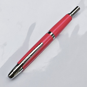 Penna <span class=keywords><strong>stilografica</strong></span> personalizzata stampa penna <span class=keywords><strong>stilografica</strong></span> in metallo a griglia a righe penna a inchiostro retrattile (EF/F Nib) - Product Image 3