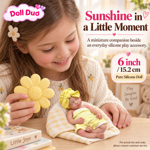 Muñeca Reborn de Silicona de Cuerpo Completo de 6 Pulgadas, Modelo Doll Duo, Bebé Dormido en Envoltura Amarillo Limón, Regalo de Navidad Personalizado para Niños - Product Image 2