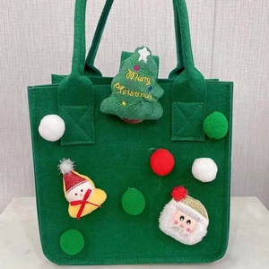Bolso de fieltro personalizado con dibujos animados de Navidad para niños, bolsa de regalo de vuelta manual, de dulces de Navidad, promocional, <span class=keywords><strong>2022</strong></span> - Product Image 2