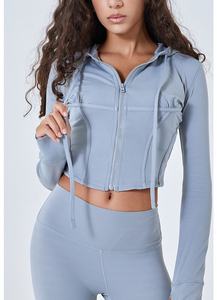 Aoyema Vêtements de sport pour femmes avec logo personnalisé Haut de gymnastique mince à manches longues avec fermeture éclair et capuche avec cordon de serrage Vestes respirantes pour le fitness et le yoga - Product Image 4
