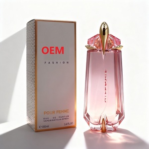 <span class=keywords><strong>Ariana</strong></span> <span class=keywords><strong>Grande</strong></span> <span class=keywords><strong>Cloud</strong></span> Eau De Parfum de 100 ml para Mujer, Fragancia de Moda de Larga Duración, Spray, Entrega Rápida - Product Image 3