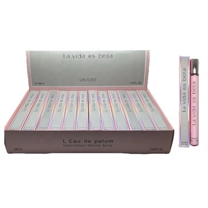 Parfum Oriental Floral en Tube – Livraison Rapide – Longue Durée – Parfum Français Classique Doux et <span class=keywords><strong>Gourmand</strong></span> pour Femme - Product Image 1