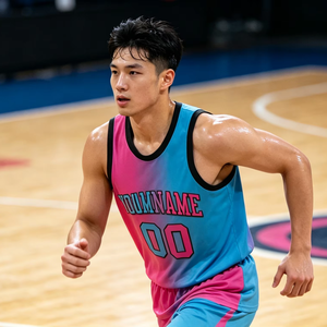 Op maat gemaakte rode gele basketbalshorts met aangepaste naam en nummer, digitale print, 100% polyester mesh, ademend, teamtraining - Product Image 1