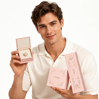 Boîte d'emballage de bijoux rose personnalisée avec logo, impression florale dorée, insert en velours, coffret cadeau pour bague et collier, vente en gros