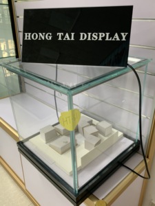 Tủ trưng bày kính cường lực tùy chỉnh chuyên nghiệp cho cửa hàng trưng bày - Product Image 6