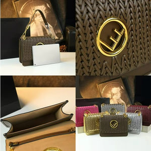 2026 Lüks Kadın Çantası Yüksek Kaliteli Kol Altı Omuz Çantası Şık Kızlar İçin Doğum Günü Hediyesi - Product Image 5