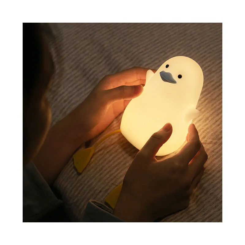 OEM individuelles weiches niedliches Tier 3d Kids Led Pinguin gelbe Ente Nachtlicht mit Handyständer