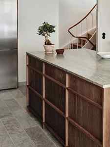 Meubles de cuisine sur mesure, panneau de porte, dessus en acier inoxydable, support ou îlot de cuisine avec ensemble de chaises, peint, lumières modernes - Product Image 6