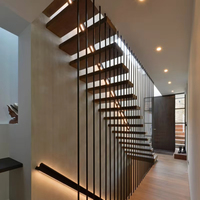 Garde-corps d'escalier flottant droit moderne en bois, acier et verre de l'usine Foshan pour villa résidentielle et Offre Spéciale d'appartement