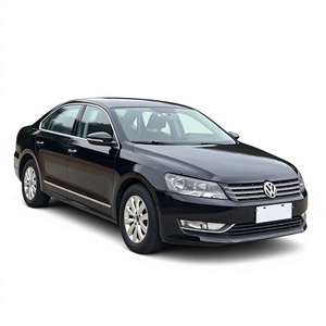 Volkswagen <span class=keywords><strong>Passat</strong></span> <span class=keywords><strong>2015</strong></span> 1.4TSI DSG Turbo Berlina Usata, Cambio Automatico, Benzina, con Sedili in Pelle Riscaldati, Telecamera Posteriore, Guida a Sinistra - Product Image 1