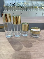 Ensemble de flacons cosmétiques de luxe en verre à prix d'usine avec bouchon doré – Bouteilles vides pour lotion, sérum et crème – Emballage cosmétique en verre