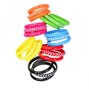 Ensembles de bracelets en résine de haute qualité, motif chevron, design fantaisie, coloré, unique, unisexe, bijoux à la mode - Product Image 1