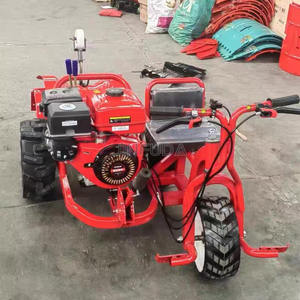 Mini <span class=keywords><strong>tracteur</strong></span> de jardin multifonctionnel utilisé par un motoculteur rotatif autoporteur à moteur avec roulement à engrenages Équipement agricole agricole - Product Image 3