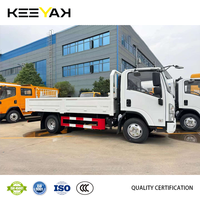 Camion de fret à plateau Isuzu 5 tonnes Cabine simple Camion léger puissant Camion léger Camion de fret neuf Bon prix