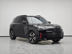 Voiture d'occasion 2024 M-INI <span class=keywords><strong>JCW</strong></span> Countryman John Cooper Works ALL-IN Conduite à gauche 1491 milles - Product Image 3