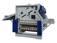 Machine à repasser et à plier le linge, plieuse efficace pour vêtements et draps, idéale pour rationaliser les procédés de pliage du linge
