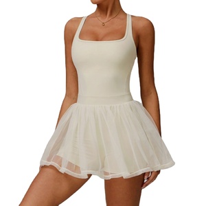 Robe de sport élégante dos nu une pièce pour femme, grande taille, avec short intégré, jupe plissée de tennis, séchage rapide et respirante – Meilleure vente - Product Image 1