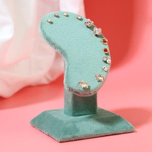 Factory Direct Green Velvet <strong>Earrings</strong> Display Stand Ear Shape Jewelry Storage <strong>Holder</strong> 6 Pairs <strong>Earrings</strong> Stud Storage Display - Product Image 3