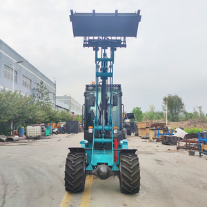 מכירת חיסול - מיני מעמיס אופני יורו 5 לבנייה תעשייתית, מעמיס דיזל 4x4 הידראולי לעבודות עפר - Product Image 3