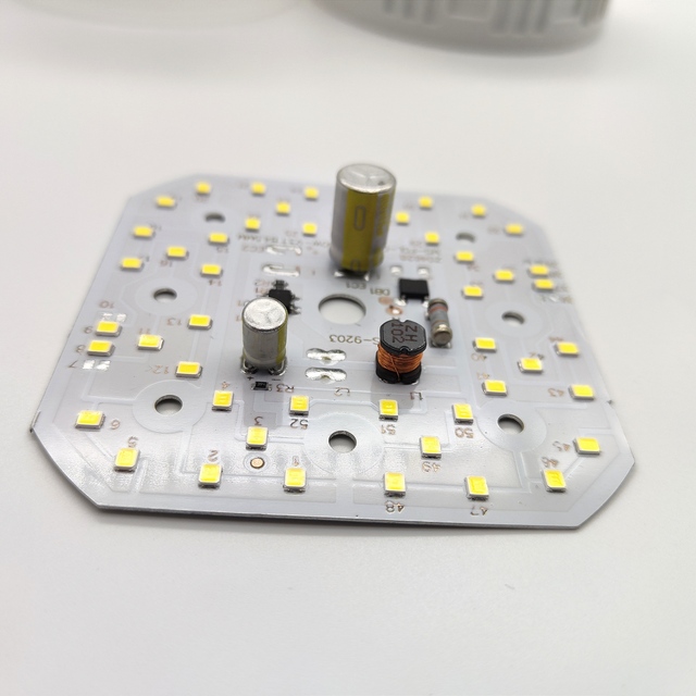 Wholesale Price 2years Warranty 20w Square Shape Led Bulb DOB