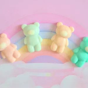 La cera de soja de oso personalizada se derrite en varias formas, caja de embalaje de autocuidado para relajación de olores con ventaja UV hecha de cartón de papel - Product Image 3
