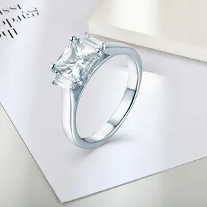 Cz perhiasan pernikahan S925 perak kubik zirkon 925 perak murni tiga batu ascher potong 6Mm cincin pertunangan untuk wanita