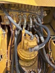 รถขุดตีนตะขาบ Caterpillar 323GC รุ่นปี 2024 น้ำหนัก 22.5 ตัน มือสอง รุ่น 320gC ราคาถูก บุ้งกี๋ขนาด 1.3 ลูกบาศก์เมตร เครื่องยนต์กำลังสูง - Product Image 4