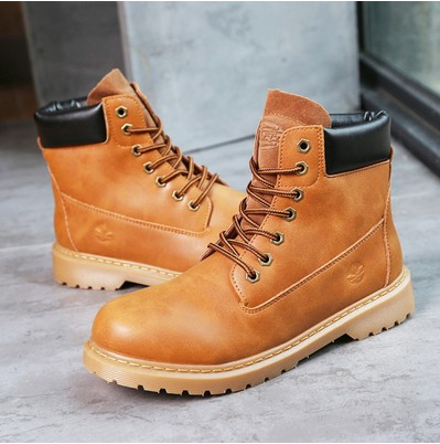 Botas de moto urbanas: protege tus pies con estilo