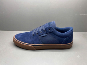 Chaussures décontractées pour hommes à semelle vulcanisée, dessus en cuir fendu, semelle extérieure en caoutchouc durable, fabricant OEM - Product Image 5