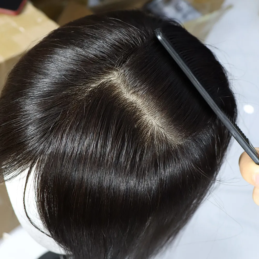 Topper de cheveux toupet Base en soie à partie libre de haute qualité avec frange, Topper de cheveux humains 12A naturels droits pour les femmes