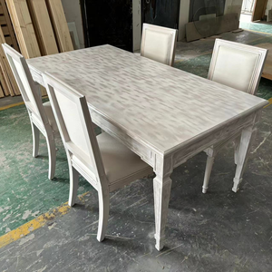 Juego de Mesa y Sillas de Comedor de Madera Maciza Estilo Provincial Francés con Asientos Tapizados - Product Image 2