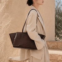 Sac à bandoulière en cuir véritable pour femmes fourre-tout voyage dame sacs à main fournisseur de marque privée personnalisé