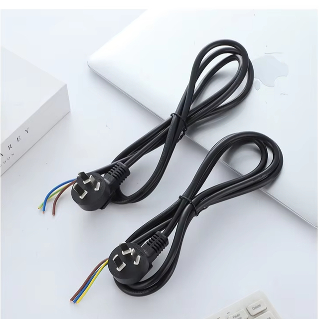 Excellent Quality Universal TV Three-hole Three-core Plug Copper Electric Power Cord for Commercial Use 110V-250V