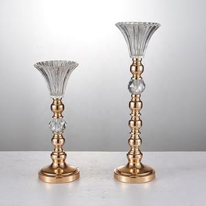 <span class=keywords><strong>Vase</strong></span> en métal doré et <span class=keywords><strong>verre</strong></span> de haute qualité avec un design magnifique Décorations de centre de table pour mariage et événement à la maison - Product Image 1