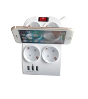 Bureau d'extension de prise moderne Prise allemande 4 voies 16A 230V avec support de téléphone portable